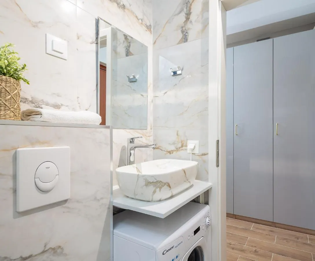 Luxury Apartment Near The Sea Split
